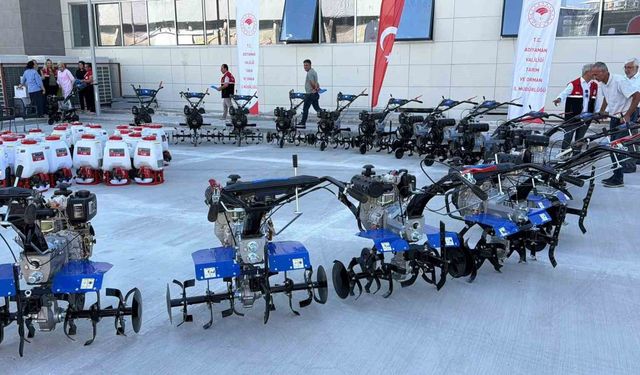 Adıyaman'da Çiftçilere Tarımsal Ekipman Desteği Sağlandı