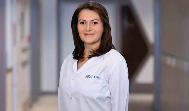 Alzheimer'ın Belirtileri Unutkanlıktan Önce Beyinde Başlıyor