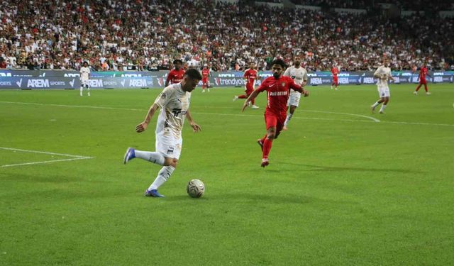 Amed Sportif Faaliyetler, Başakşehir'i 5-0 ile Geçti