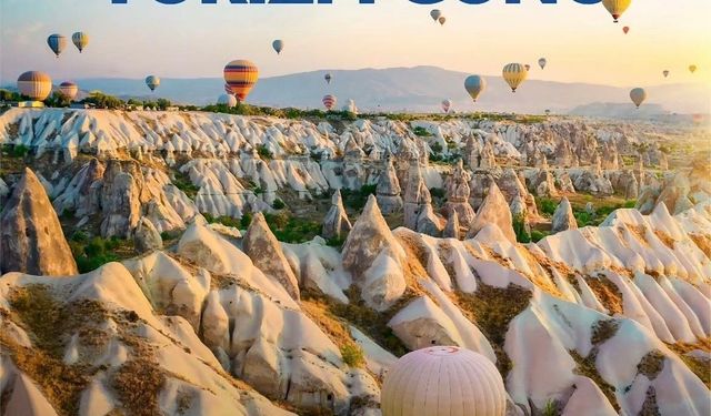 Bakan Ersoy, Dünya Turizm Günü'nü Kapadokya'nın Büyüleyici Görseliyle Kutladı