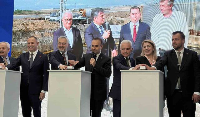 Bakan Kacır: 'Milli Gelirimiz 1,6 Trilyon Doları Aştı, Kişi Başına Gelir 18 Bin Doları Geçti'