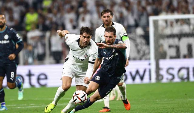 Beşiktaş, Dolmabahçe'de Marsilya'ya Karşı Yine Galip Geldi