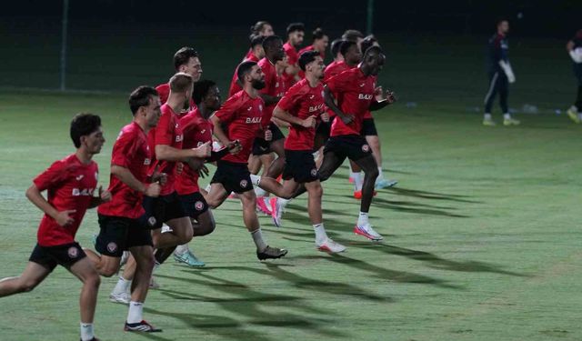 Burak Yılmaz, Çorum FK ile İlk Antrenmanına Antalya'da Çıktı