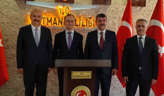 Çin Büyükelçisi Jiang Xuebin, Batman Valiliği'ni Ziyaret Etti