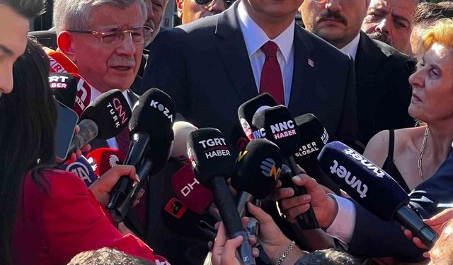 Davutoğlu ifade verdi: 'Hiç kimsenin de yargının üzerinde olmadığı inancıyla Türkiye Cumhuriyeti vatandaşı olarak ifademi verdim'
