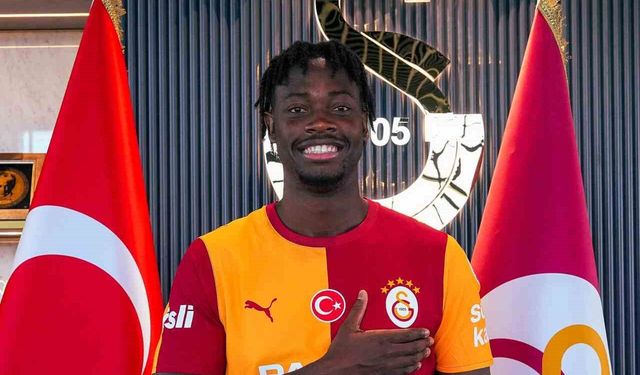 El-Chadaille Bitshiabu: 'Büyük zaferlere imza atacağımızı düşünüyorum'