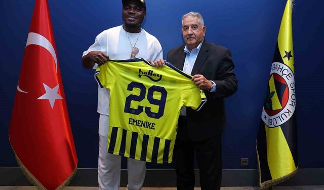 Emmanuel Emenike, Fenerbahçe'yi Ziyaret Etti