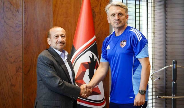 Gaziantep FK'da teknik direktör koltuğuna Orhan Ak oturdu