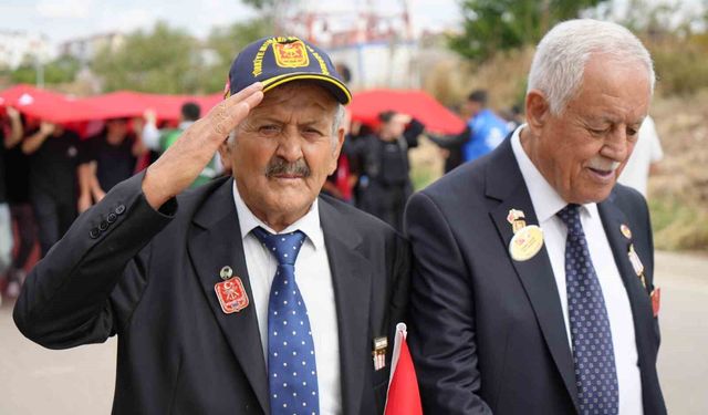 Gençlerden Gaziler Günü'nde Duygu Dolu Vefa Mesajları