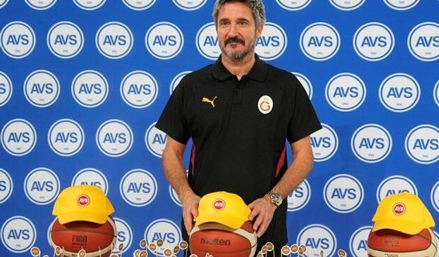 Gianmarco Pozzecco: 'Hedefim Basketbol Şampiyonlar Ligi'ni kazanmak ve Türkiye Ligi'nde başarılı olmak'