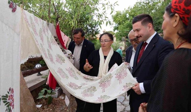 Gökçeada'da Tokat Yazmacılığına Hayat Veren Sergi: Ihlamur'un Nazlı Yüzü