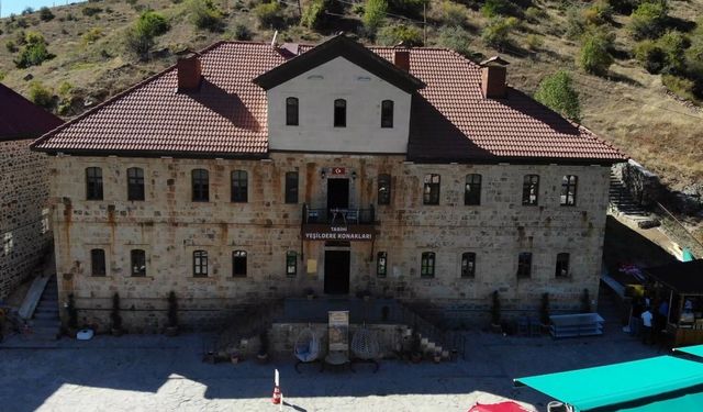 Gümüşhane'nin Geleneksel Kuşburnu Çorbası Yeniden Sofralarda