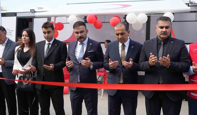 Iğdır'a Sürekli Kan Bağışı Aracı Kazandırıldı