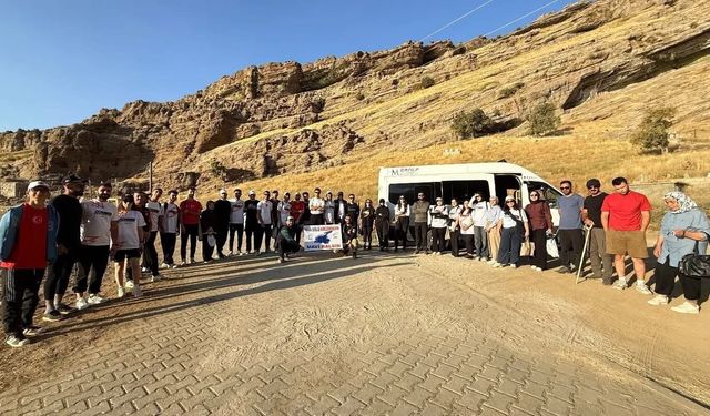 İncekaya Krateri'nde 60 Doğasever Bir Araya Geldi: Doğa, Tarih ve Spor Buluşması