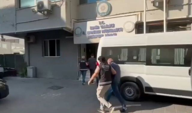 İzmir'de Galerici Kılığında Çalışan Tefeci Çetesi Çökertildi