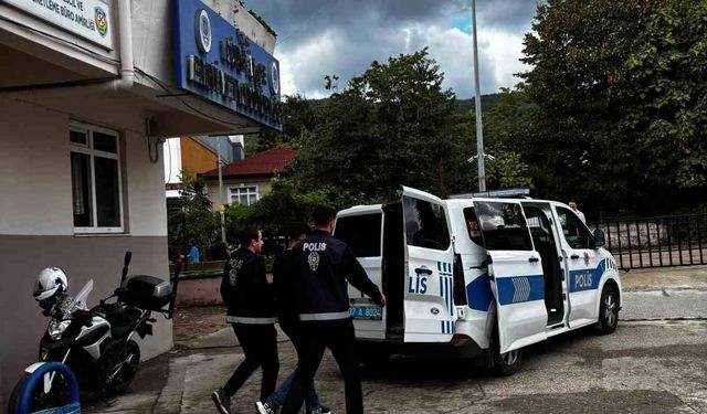 Kastamonu'da Tartışma Kanlı Bitti: Bıçakla Yaralayan Şüpheli Tutuklandı