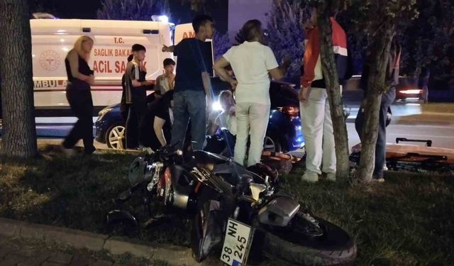 Kayseri'de Otomobil ve Motosiklet Çarpıştı: 1 Kişi Yaralandı
