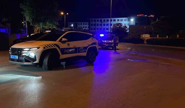 Konya'da Cadde Üzerinde Bıçaklı Kavga: 1 Kişi Yaralandı