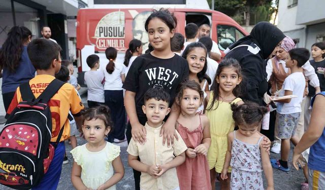 Küçükçekmece'de 'Sokakta Oyun Var' Etkinliğine Yoğun Katılım