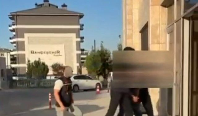 Kütahya'da Kardeşinin Kimliğini Gösteren Şüpheli, 62 Aranma Kaydı ile Yakalandı