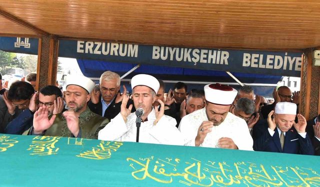 Milletvekili Mehmet Emin Öz'ün Acı Kaybı: Ahmet Turan Öz Dualarla Uğurlandı