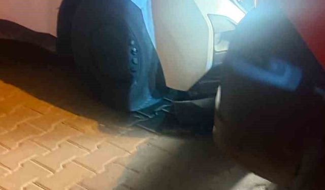 Polis 'dur' ihtarına uymayan sürücü ile kovalamaca: Kazada bir memur yaralandı