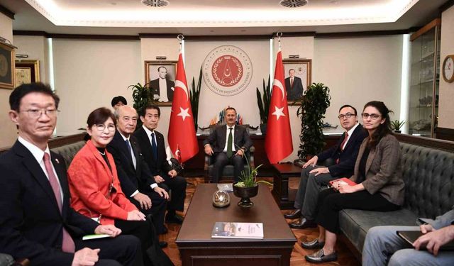 Savunma Sanayii Başkanı Görgün, Japon Heyetiyle İş Birliği Olanaklarını Görüştü