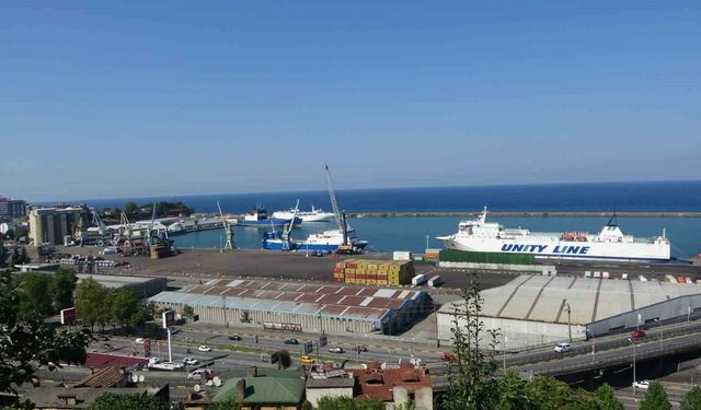 Trabzon Limanı'na Demirleyen Dron Saldırısına Uğrayan Geminin Hikayesi