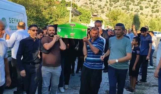 Trafik Kazasında Hayatını Kaybeden Liseli Genç, Son Yolculuğuna Uğurlandı