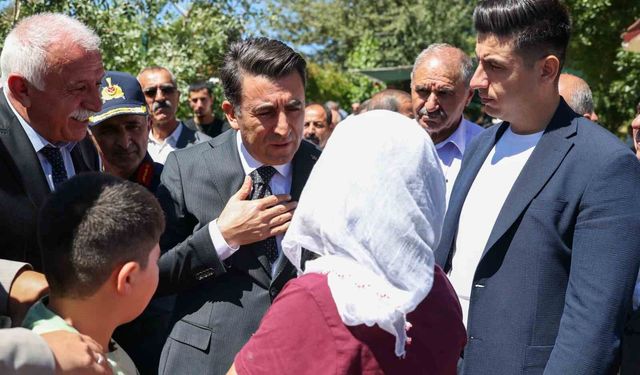 Tunceli'de 'Terörsüz Türkiye' Dönemi: Vali Aygöl, Her Yeri Ziyaret Ediyor