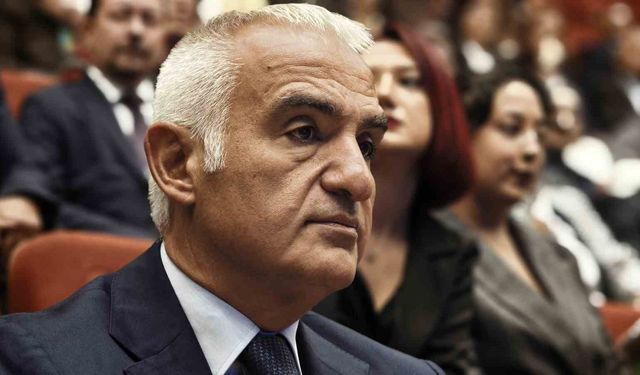 Türkçe: Tarihimizin Taşıyıcısı ve Kimliğimizin Temeli