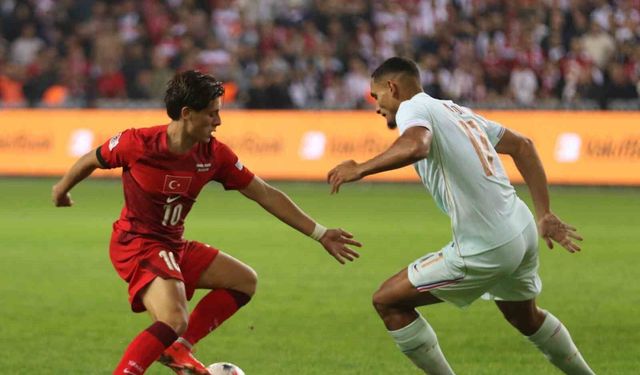 Türkiye, Fransa'ya 1-0 Yenildi: Maçın Önemli Anları