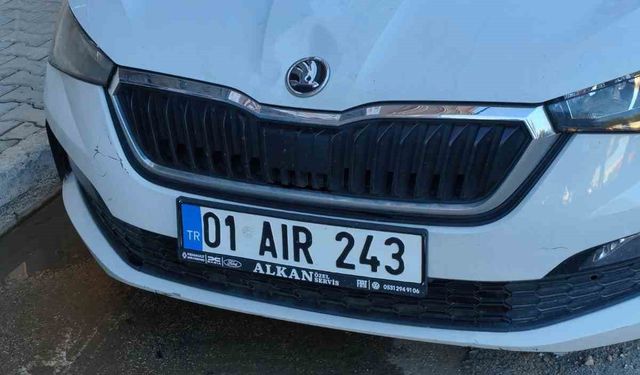 Adana'da öğretmenin otomobiline molotofkokteyli saldırısı