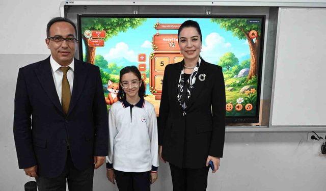 Aydın'da Gazipaşa Ortaokulu'nda Yeni EBA Tanıtımı Yapıldı