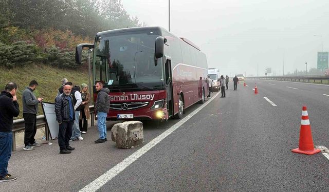 Bolu geçişinde TEM Otoyolu'nda zincirleme kaza: 2 yaralı