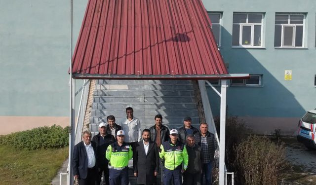 Çıldır'da öğrenci servis araçları denetlendi, eksiklikler belirlendi