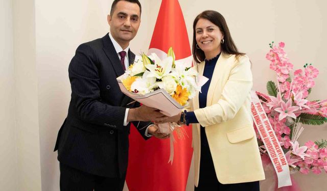 EBYÜ Yabancı Diller Yüksekokulunda müdürlük devir teslimi yapıldı