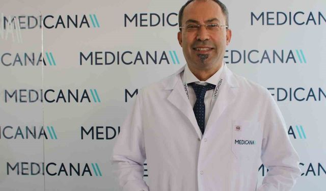 Ellerinizdeki Ağrılara Dikkat: Romatoid Artrit Tehlikesi