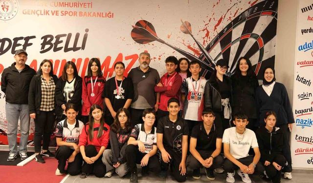 Erzincan'da Dart İl Birinciliği Müsabakaları Heyecanı Başladı