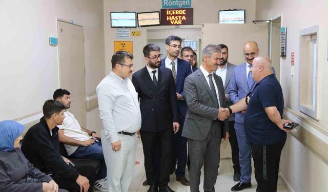 Erzurum'da Sağlık Müdürü Meral, Ağız ve Diş Sağlığı Merkezi'ni Ziyaret Etti