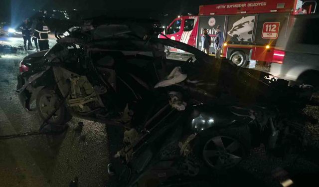 Hassa'da otomobil ve traktör çarpıştı: 3 yaralı