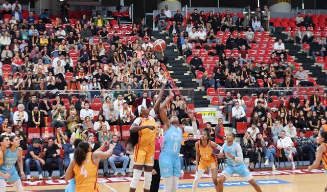 Kadınlar Basketbol Süper Ligi'nde Melikgazi Kayseri, Turgutlu Belediyespor'u Geçti