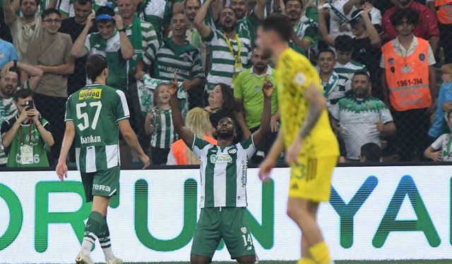 Kelechi Iheanacho, Türk futbol tarihine geçti ve Bursaspor rekoru kırdı