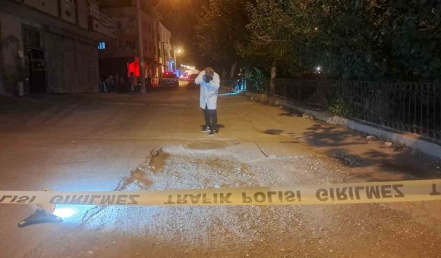 Kilis'te Motosiklet Rögar Kapağına Çarptı: Sürücü Ağır Yaralı