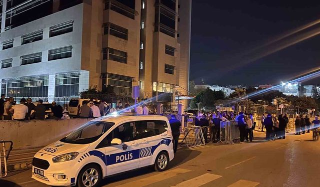 Mersin'de Üç Belediye Başkanı İçin Tutuklama Talebi Mahkemeye İletti