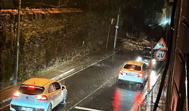 Ortaköy'de Şiddetli Yağış Sonucu İstinat Duvarı Çöktü
