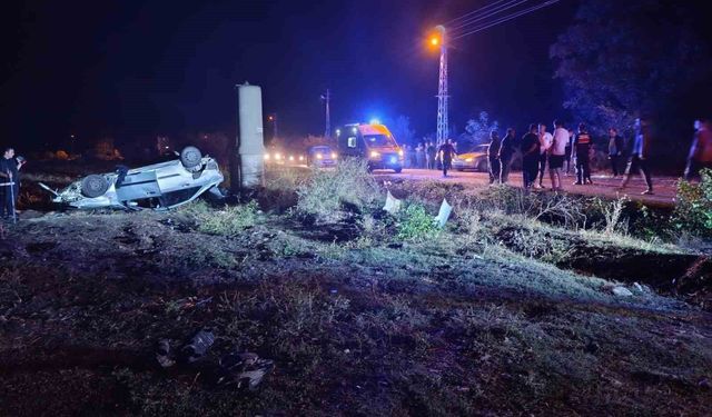 Osmaniye'de Kontrolden Çıkan Otomobil Şarampole Uçtu: 3 Yaralı