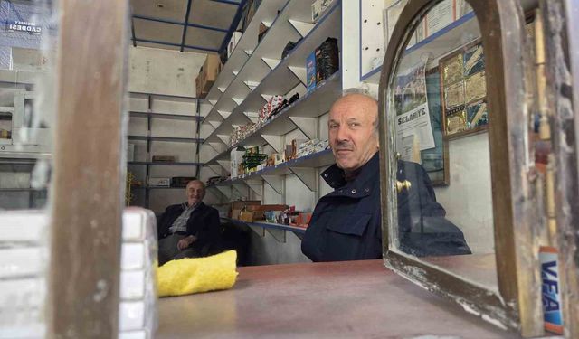 Samsun'un en eski bakkalı, süpermarket rekabetine yenildi