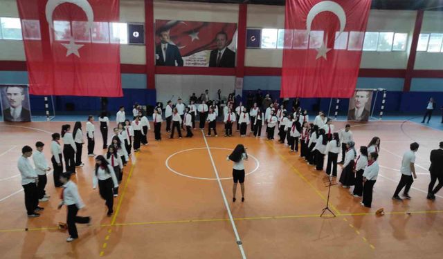 Sason'da Cumhuriyet Bayramı coşkuyla kutlandı