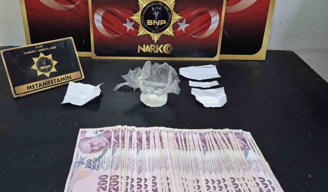 Siirt'te narkotik operasyonunda 3 sokak satıcısı tutuklandı